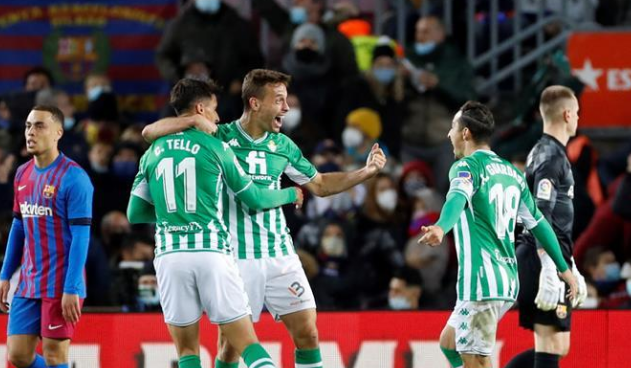 ريال بيتيس ضد برشلونة .. برشلونة يخسر بهدف